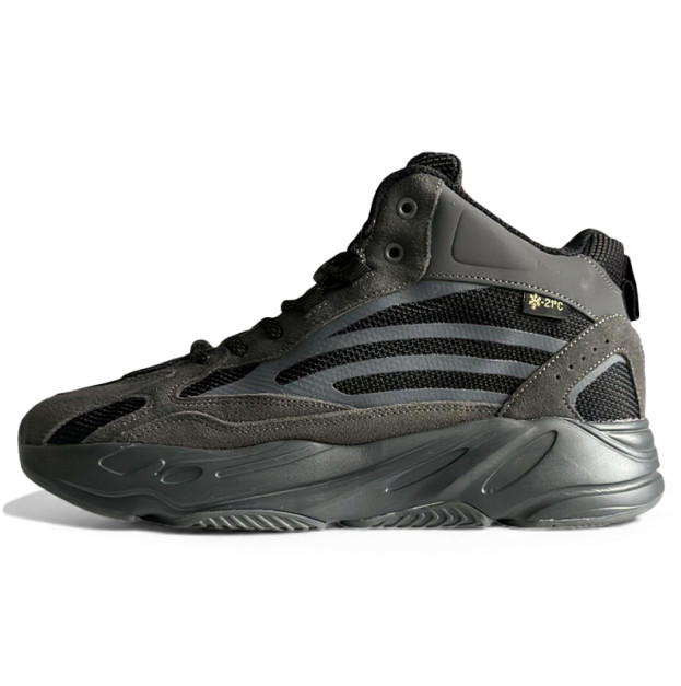 Adidas Yeezy Boost 700 Dark Grey Black С МЕХОМ